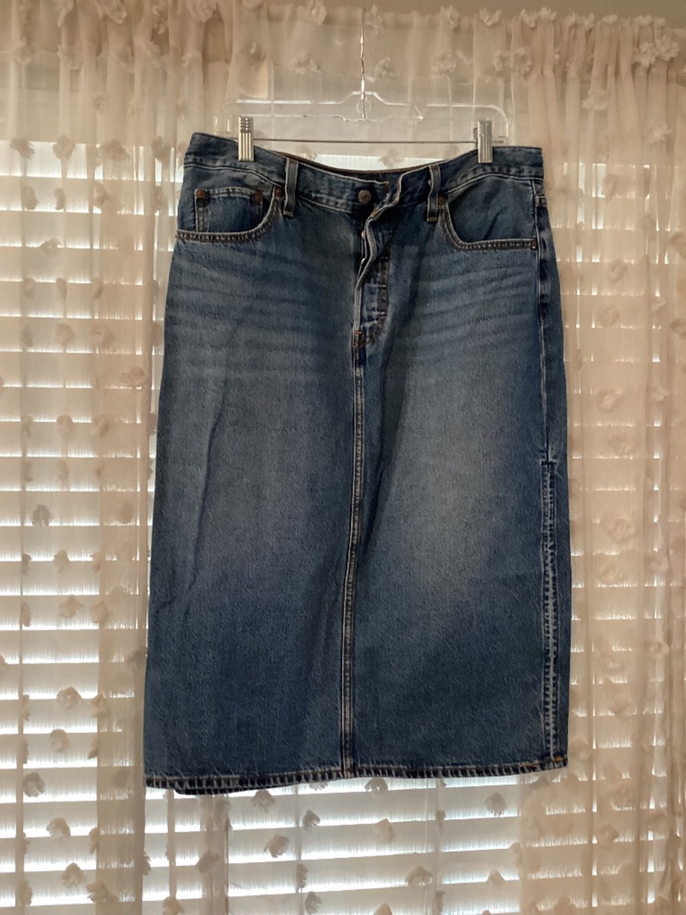 Women’s Levi’s Denim Skirt